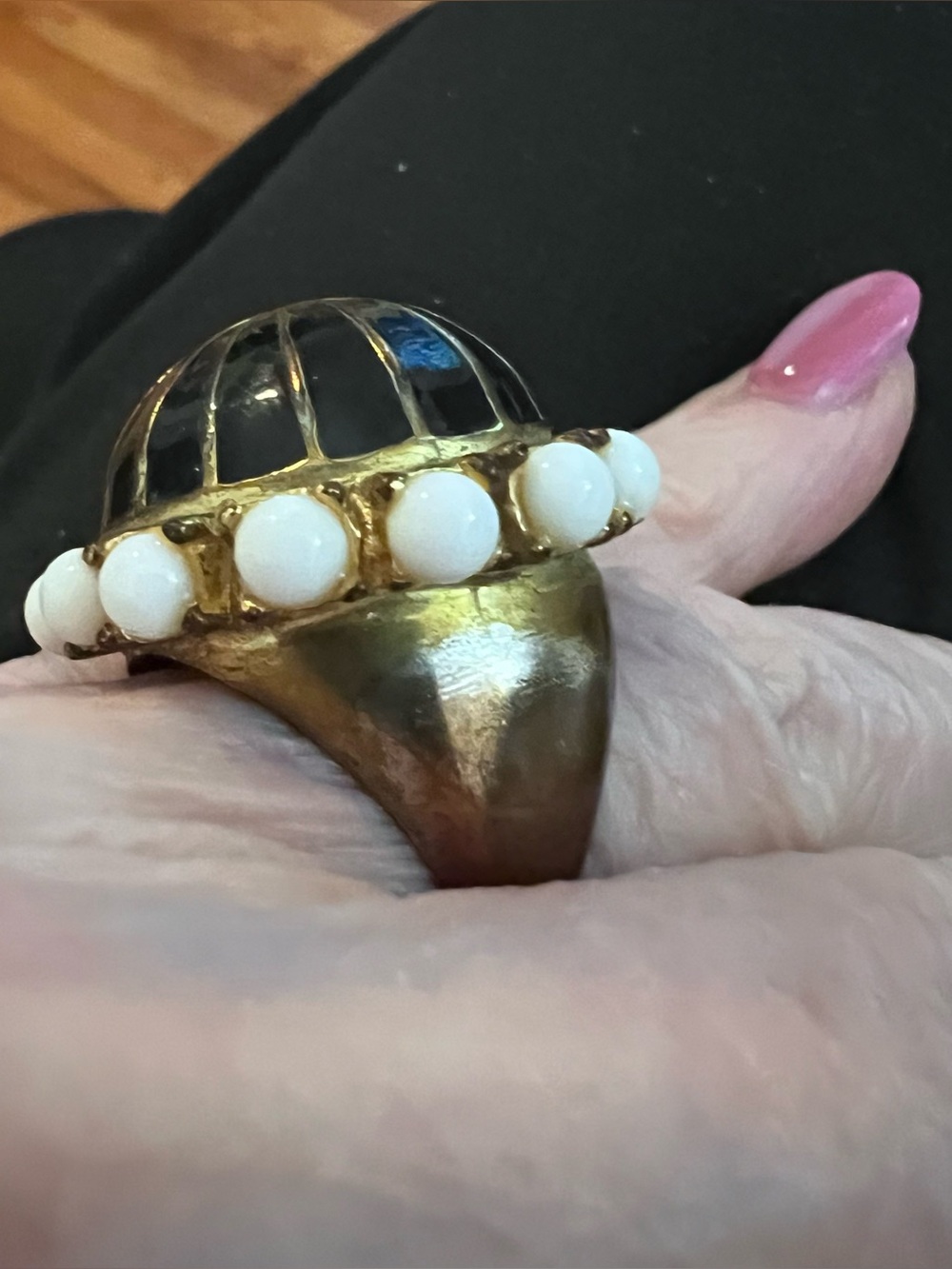 Gold-Tone Black Dome Ring with White Bead Accents That Glows. AMAZING VINTAGE. - Picture 2 of 8